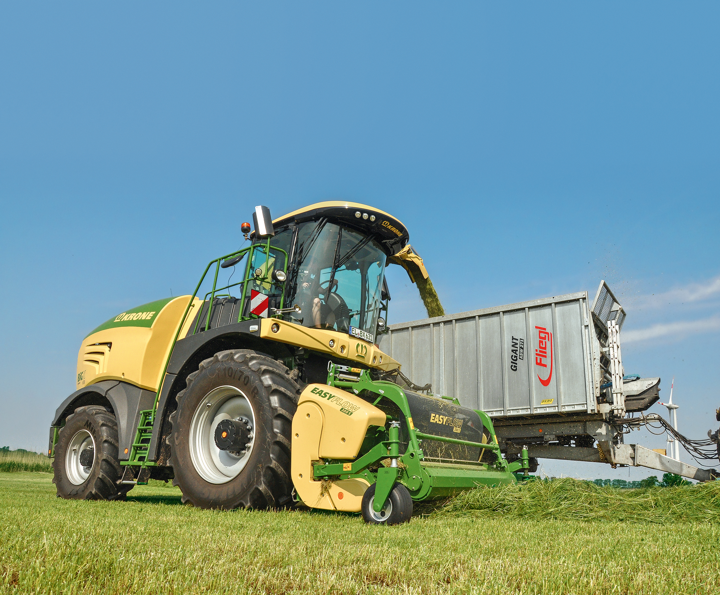 E-Traktor: Technik mächtig unter Strom  Bayerisches Landwirtschaftliches  Wochenblatt