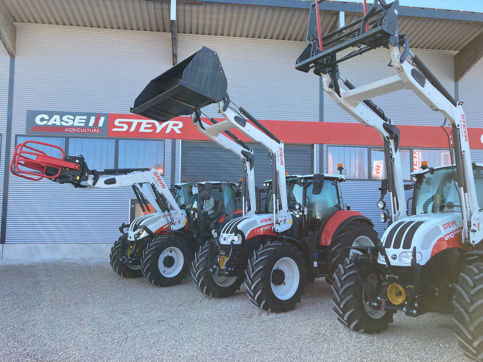 Steyr: Neue Frontlader von MX für Traktoren bis 240 PS